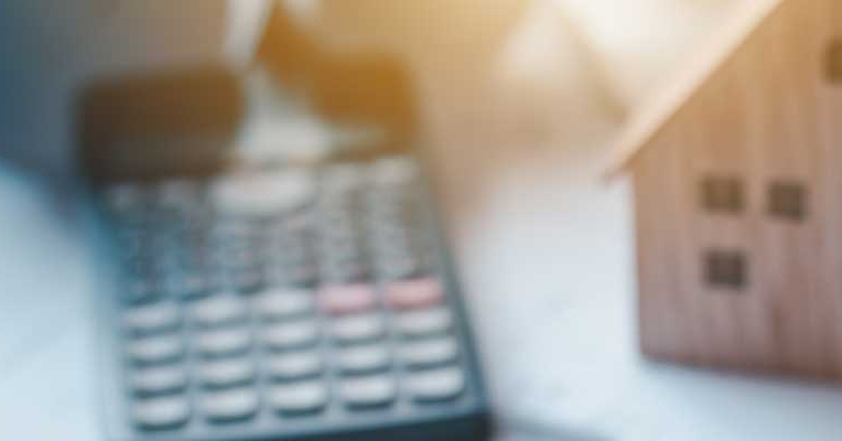 Stabilisation des prix immobiliers et allongement des délais de vente en décembre