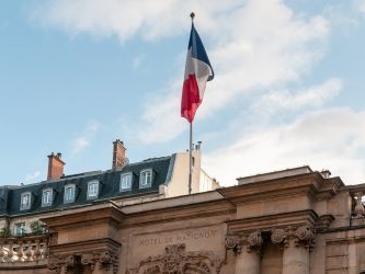 Démission du gouvernement Bayrou : quel impact sur l’immobilier et le crédit en 2025&nbsp?