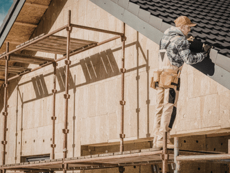 Immobilier ancien : pourquoi le coût des travaux change tout au prix réel du bien