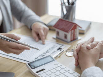 Prêt immobilier : comment éviter le questionnaire médical grâce au seuil de 200 000 euros