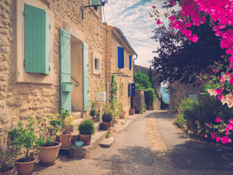 Immobilier ancien : pourquoi le marché devrait encore ralentir en 2026