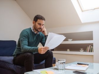 Impayés de loyer : comment fonctionne la saisie sur salaire en 2025 ?